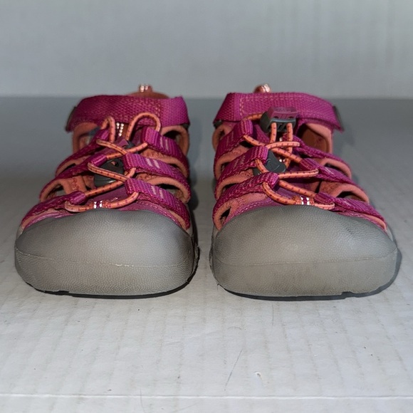 Keen Newport H2 Washable Hiking Sandals In Verry Berry/Fusion Coral - Picture 8 of 12